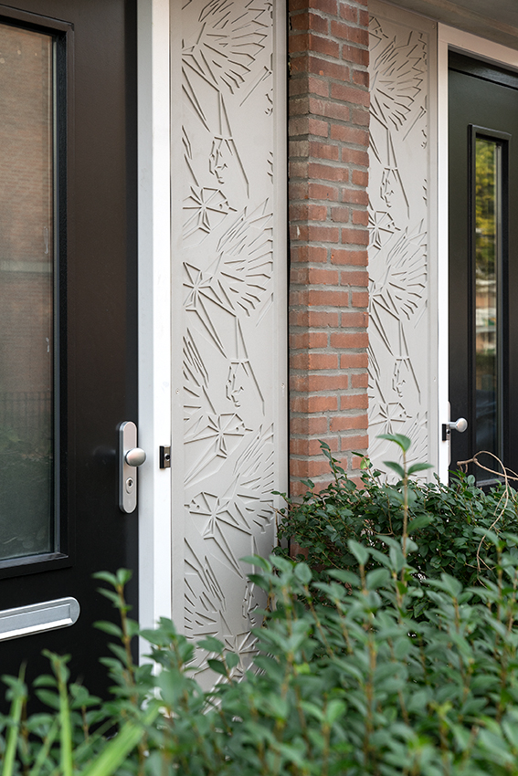 Renovation in The Hague connects residents and neighborhood with unique sparrow panels
