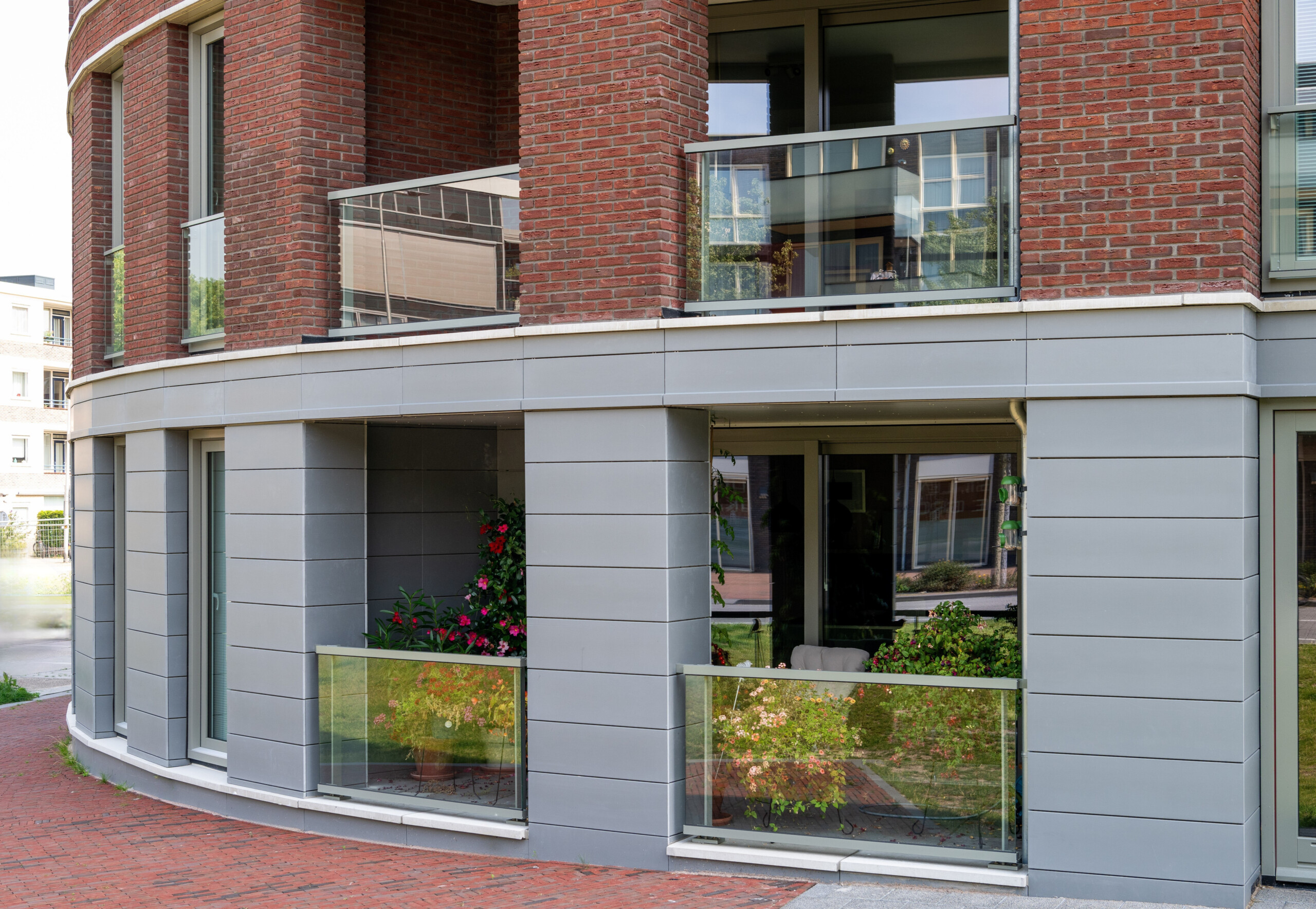 The Crown in Alphen Aan Den Rijn: a Modern Crown Jewel